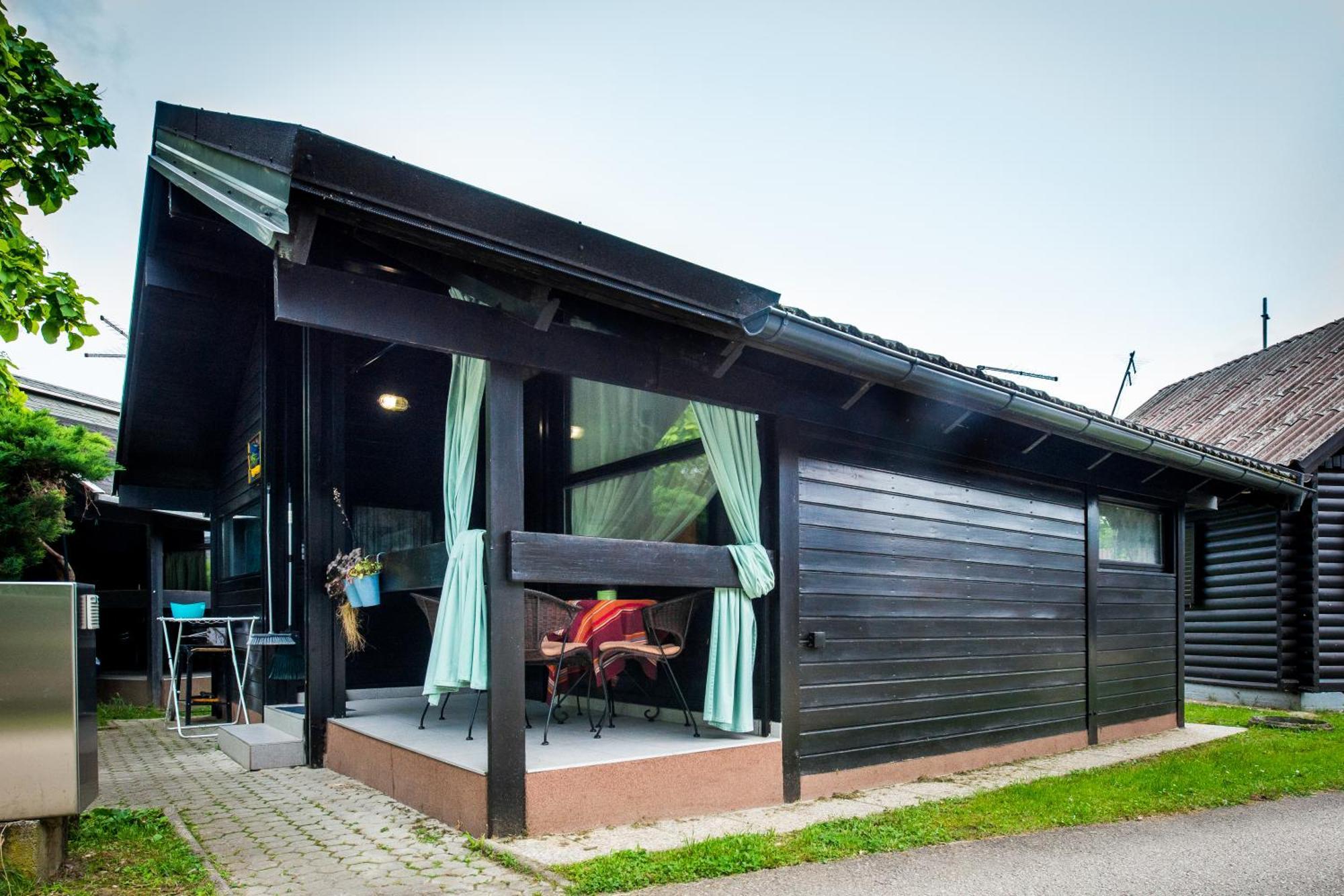 카테즈 옵 사비 Boho House 3 Camp Terme Catez With Promotional Tickets Prices 빌라 외부 사진
